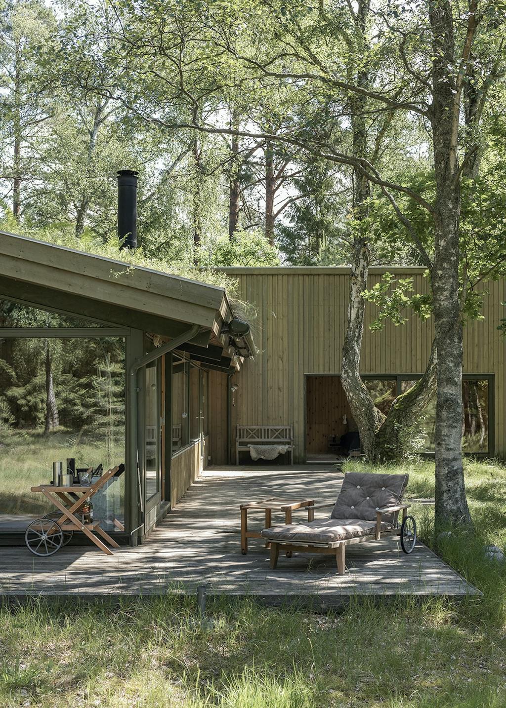 Hyggeligt sommerhus omringet af natur Hyggeligt sommerhus omringet af natur
