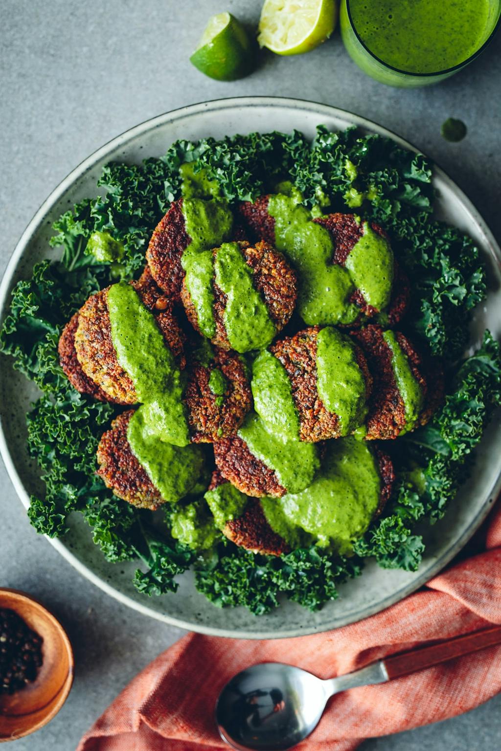 Lækker grøn dressing med persille kendt fra madprogram