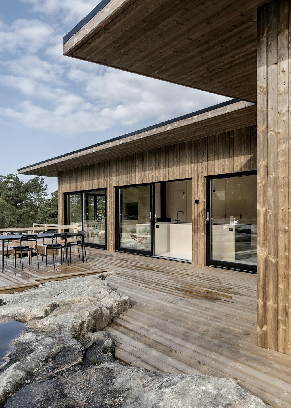 Fra indeliv til udeliv på få skridt Fra indeliv til udeliv på få skridt