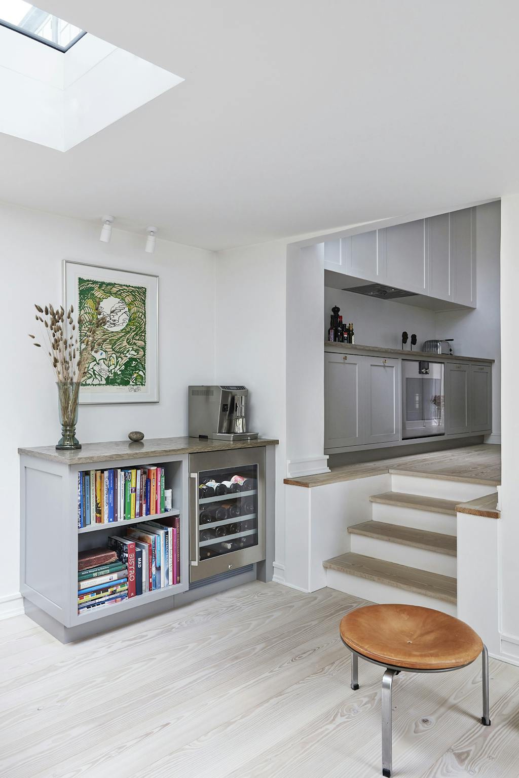 Kig til køkkenet i rækkehuset