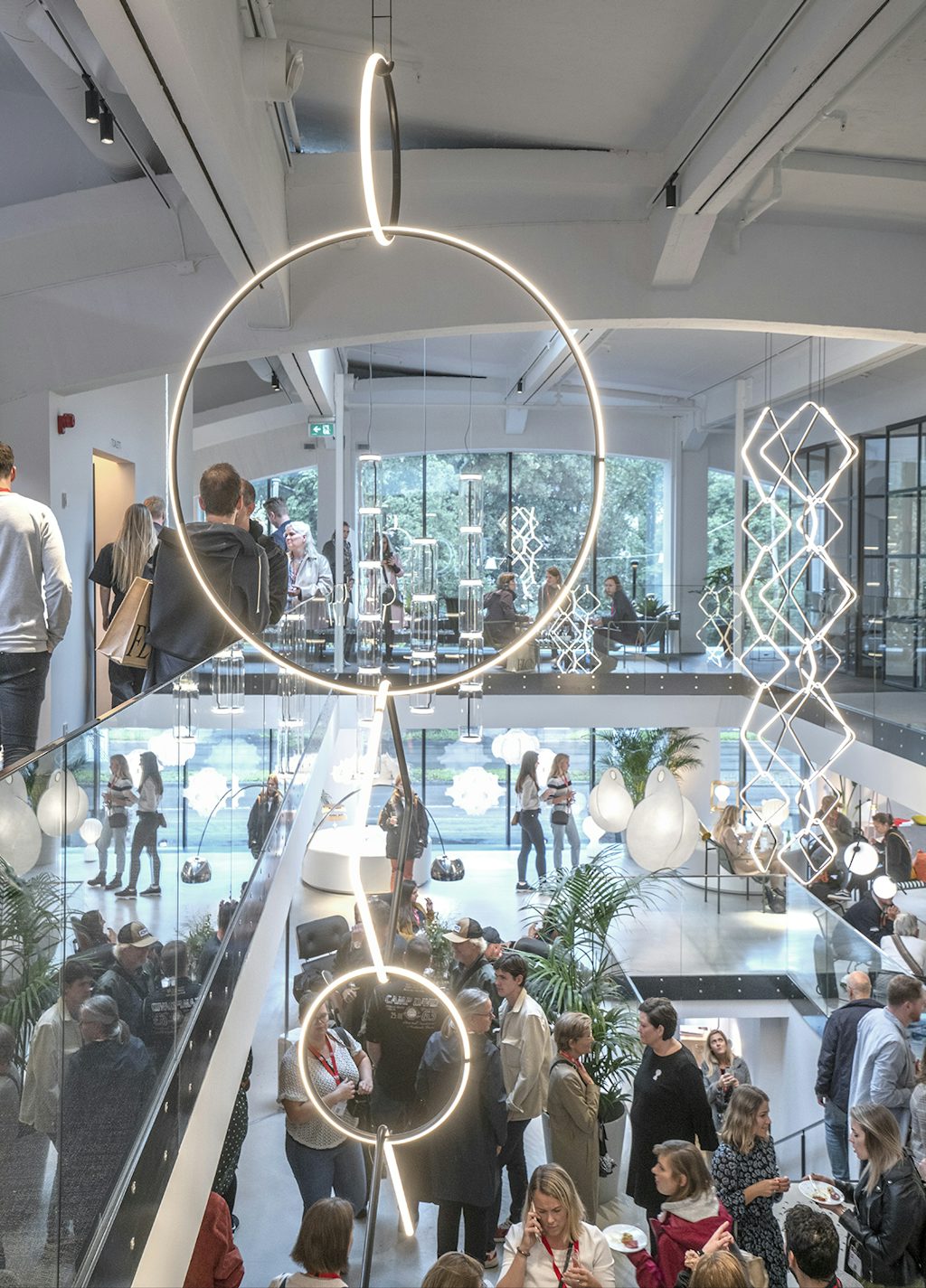 Flos-DS-2019-Foto_Espen-Gr├©nli