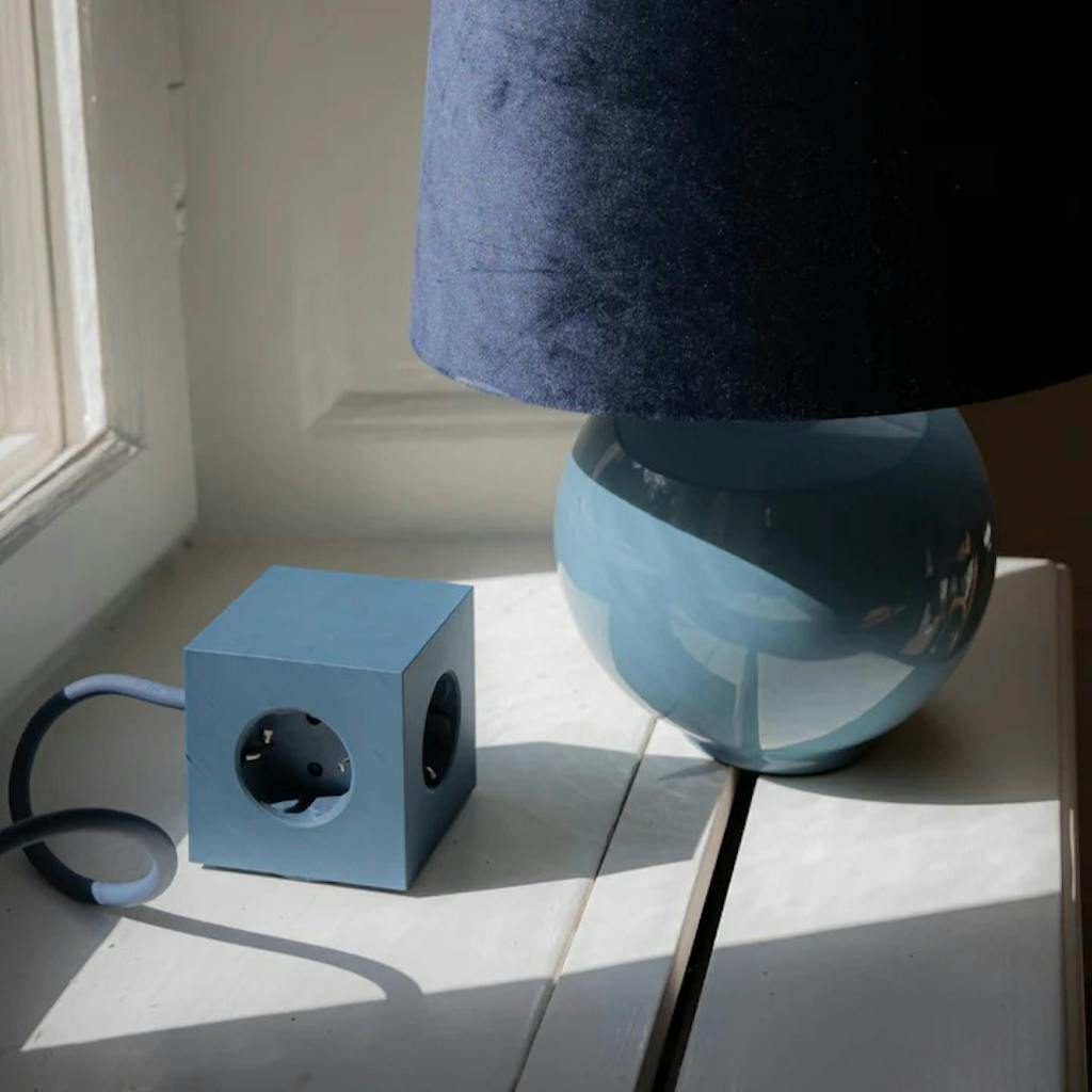 Avolt Square stikdåse fra Avolt