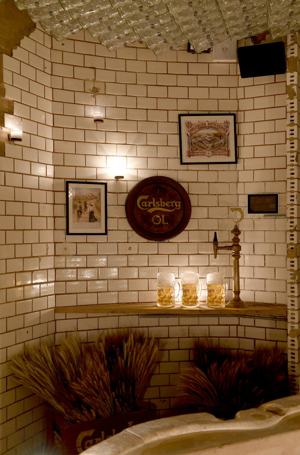 Kolde Carlsberg øl i historiske og rolige omgivelser