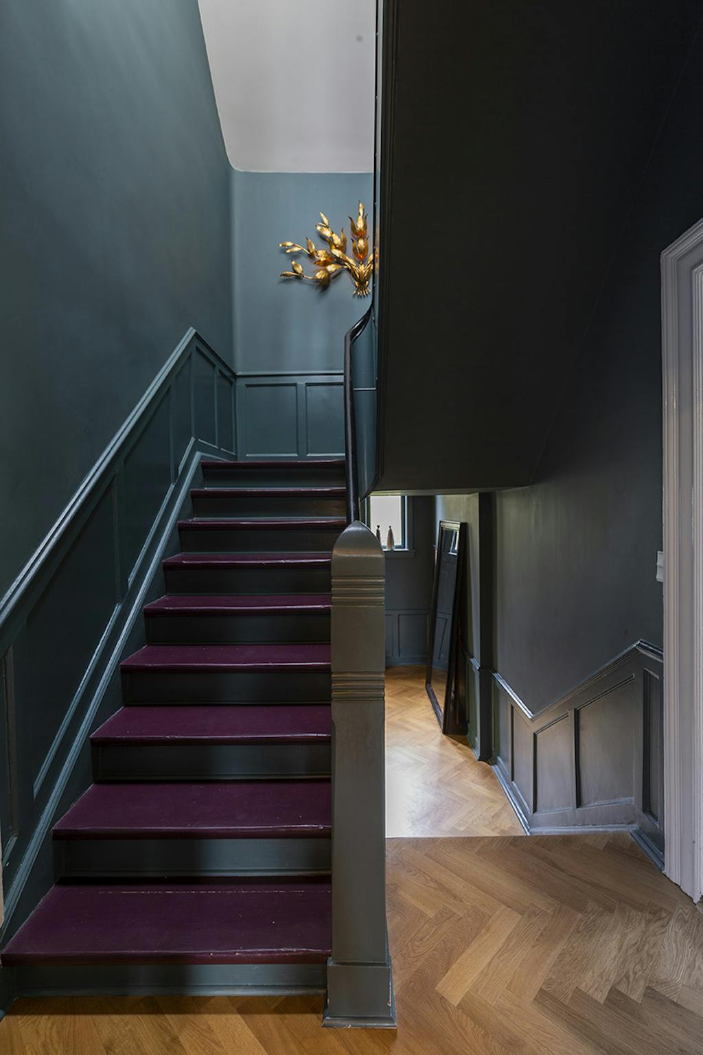 En mørk og eksklusiv gang