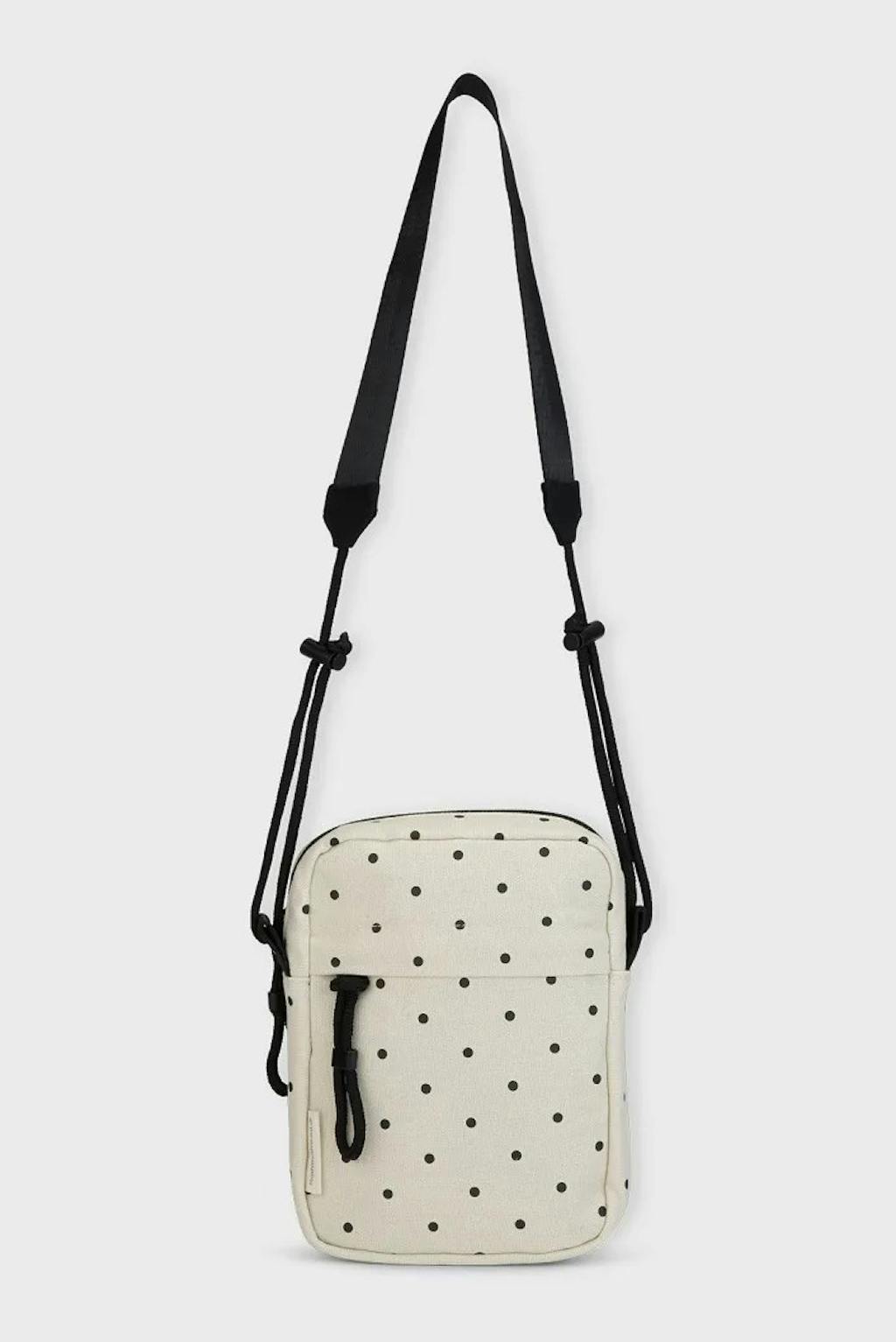 Taske som støtter Red Barnet