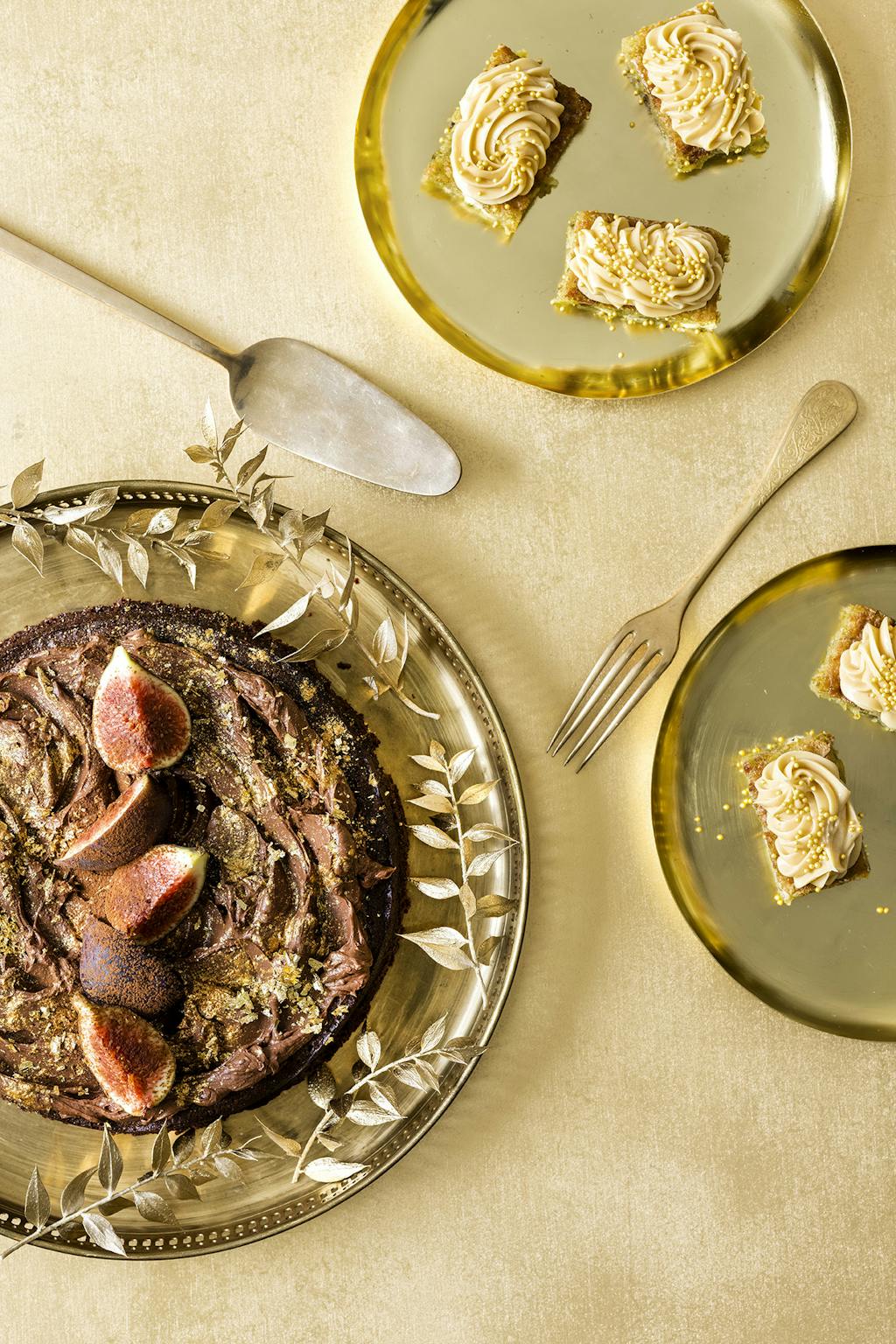 Pistaciemazarin med dulcey-chokolade-creme