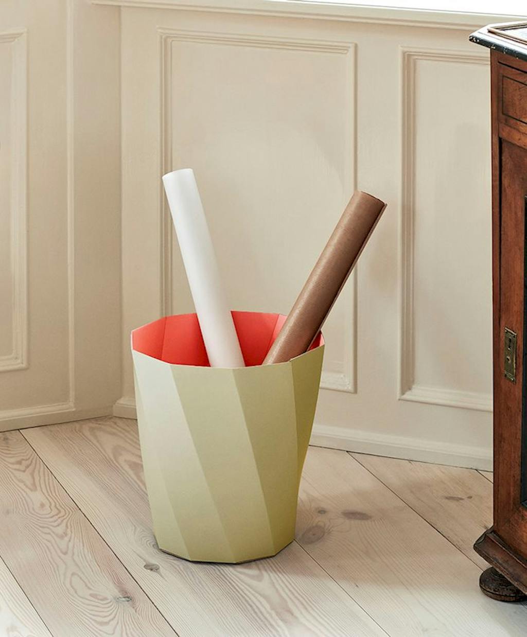 Esthetische prullenmand