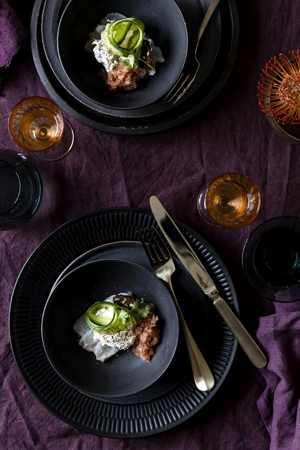 Nem forret: Saltet torsk med koriandercreme og stenbiderrogn