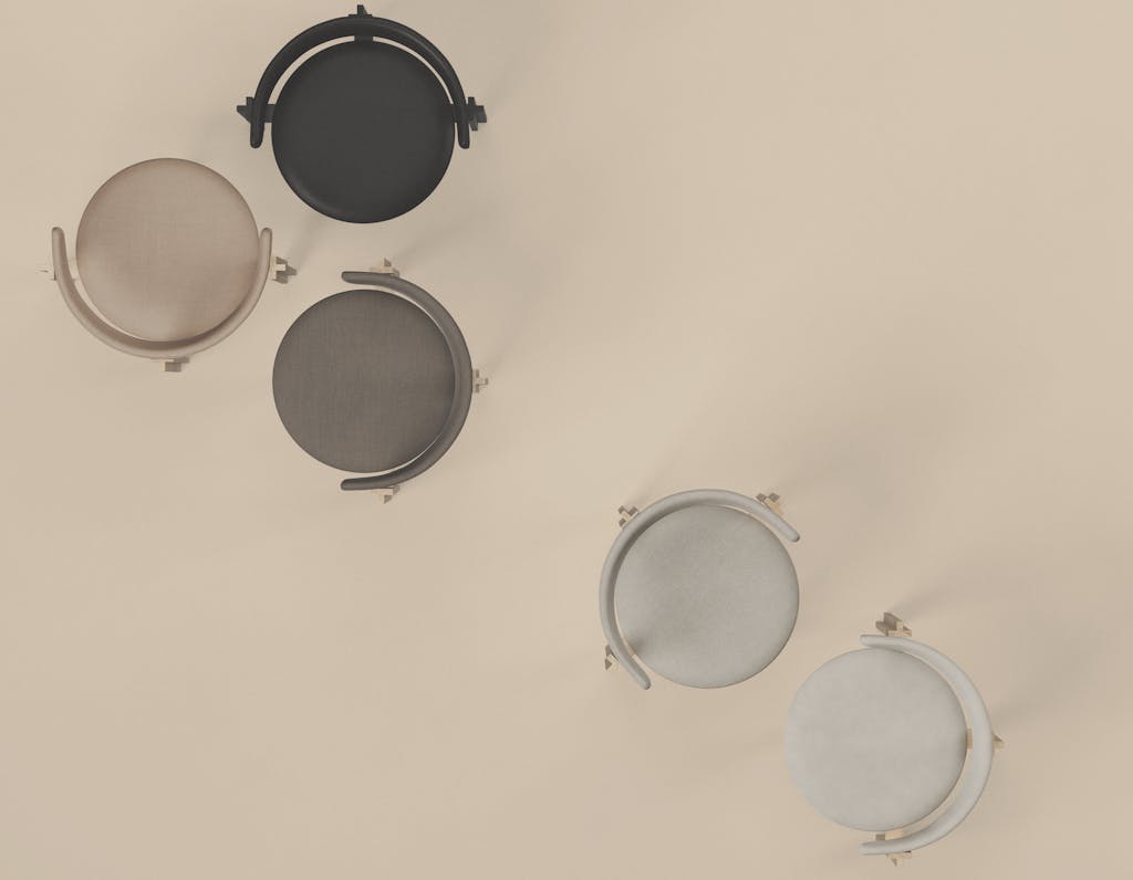 Principal stol af Bodil Kjær