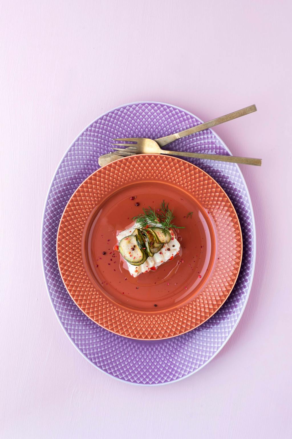 Gemarineerde kabeljauw met komkommersalade