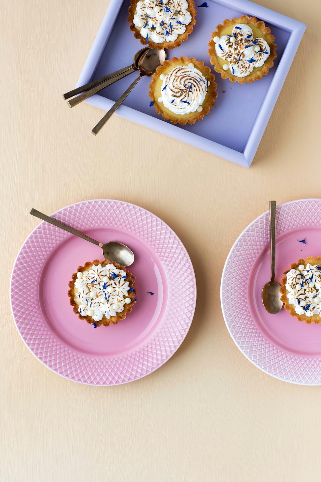 Lemon pie med bränd maräng och vit choklad Lemon pie med bränd maräng och vit choklad