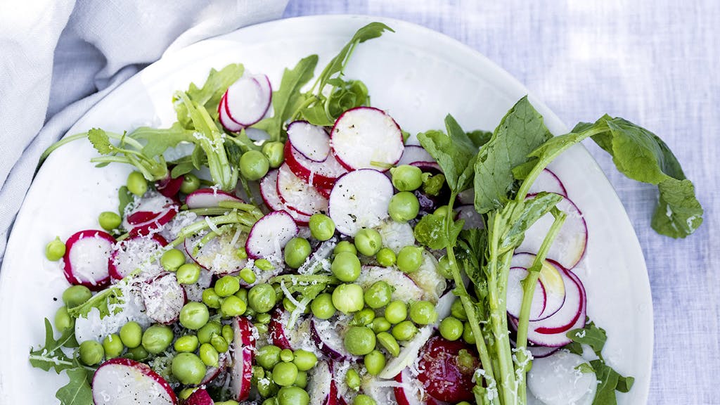 Salat med ærter