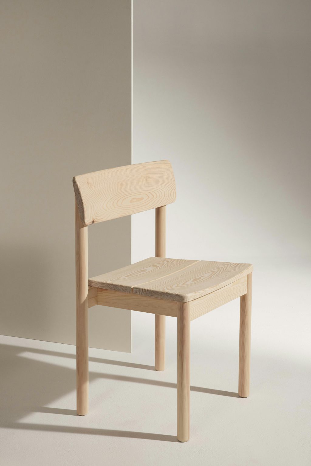 Matter_by_Norwegian_Presence_Chair_Minus_pine_design_Jenkins__Uhnger_Minus_highres_print