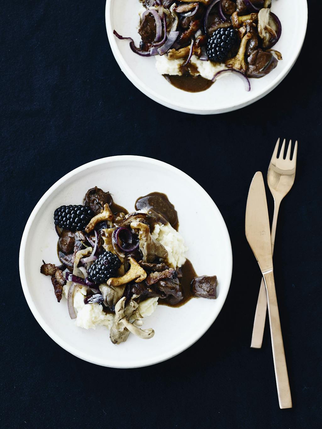 Opskrift med dyrevildt og sellerimos