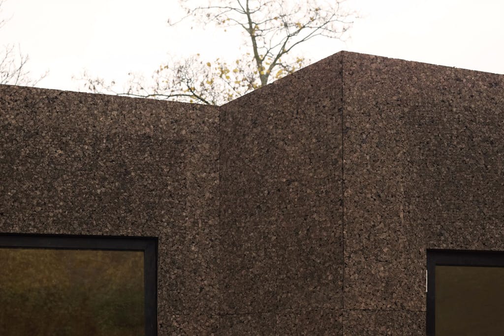 Duurzaam drijvend huis Leiden