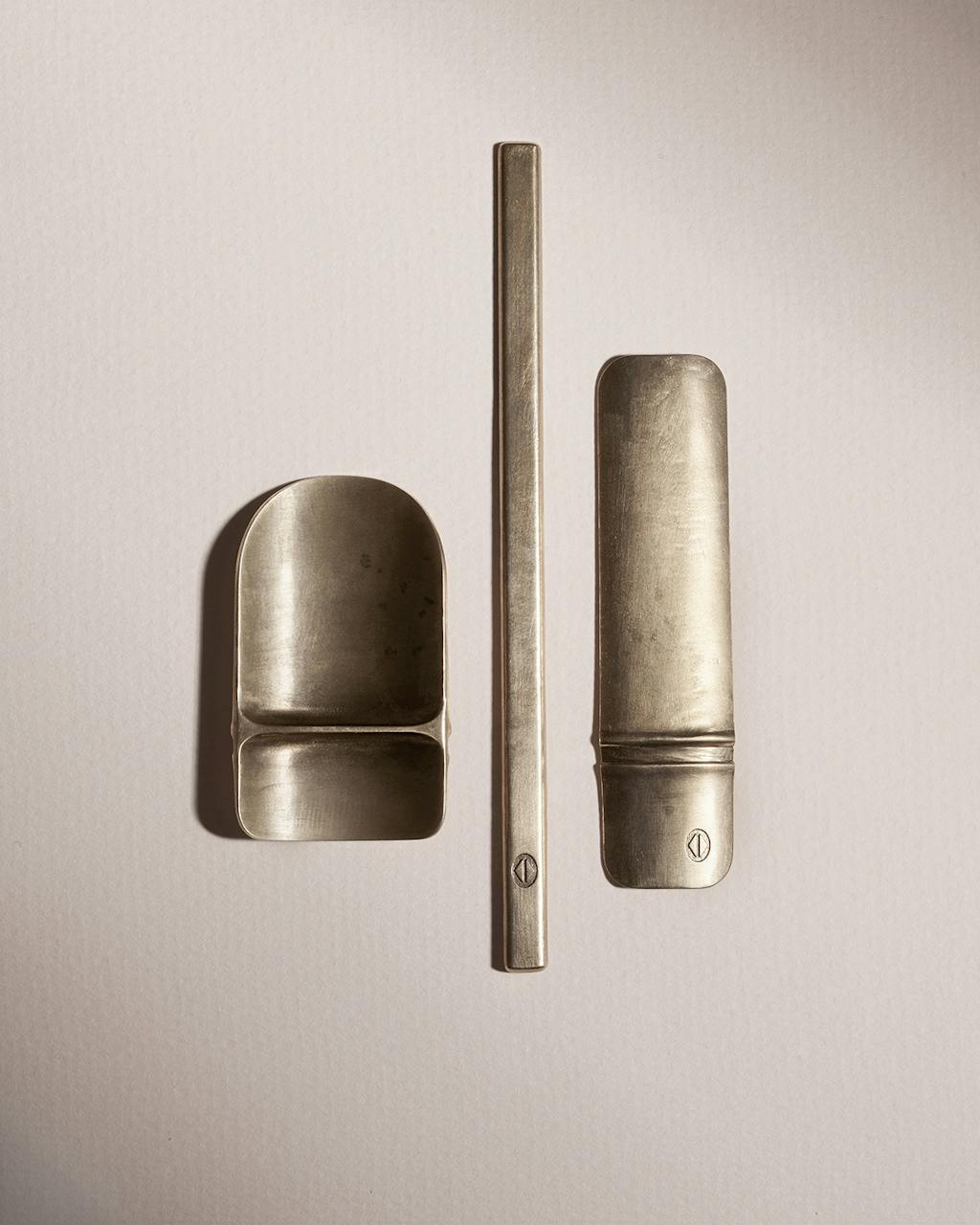 Bronze Tableware Collection af Alexander Hinnerskov