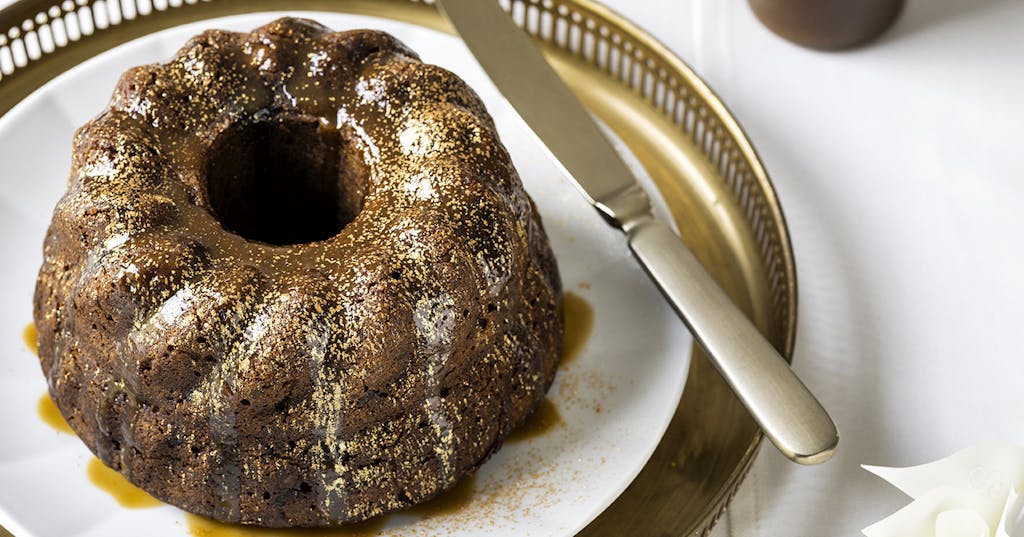 Julekage med karamelsauce