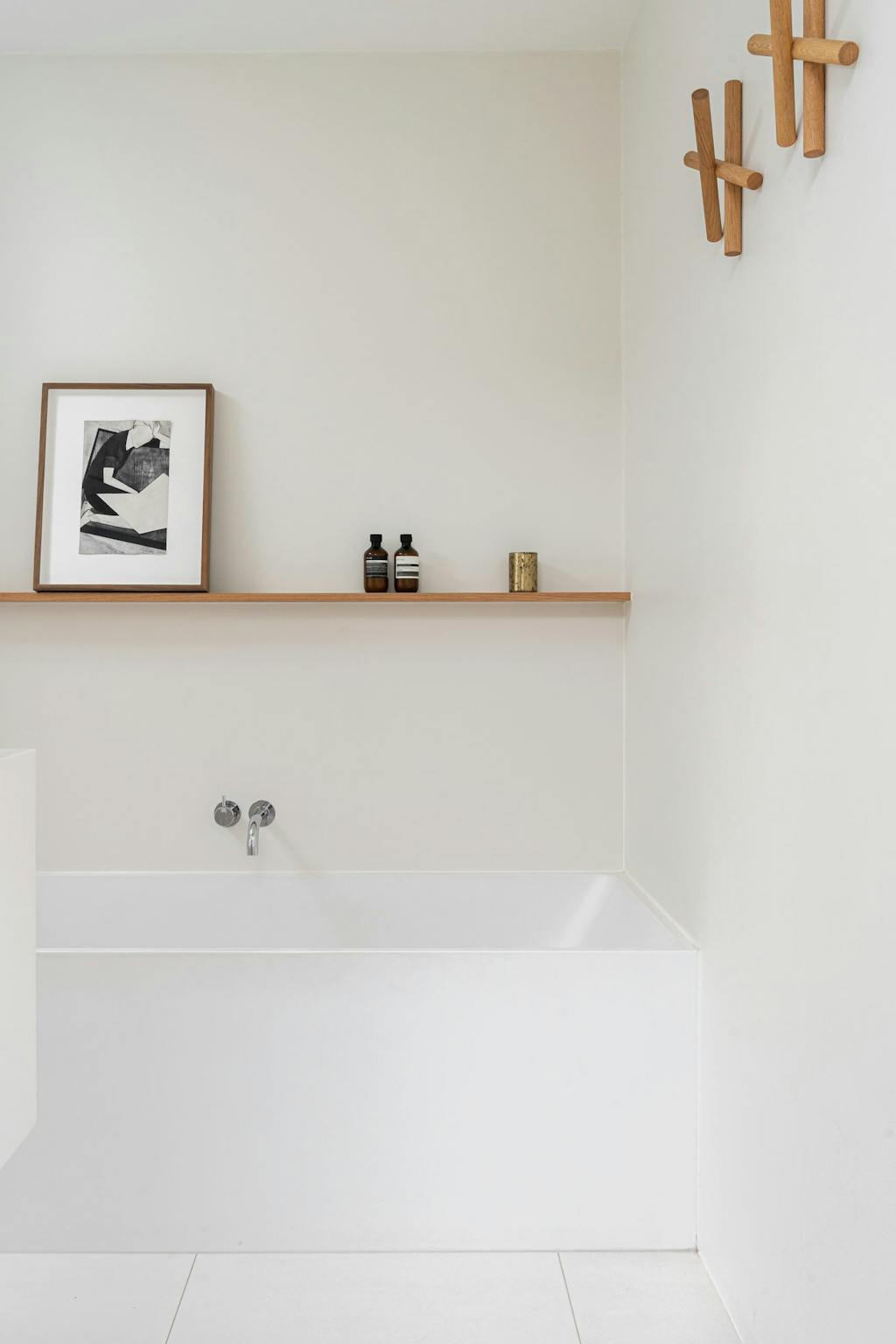 Dagelijks schouwspel van licht op het water