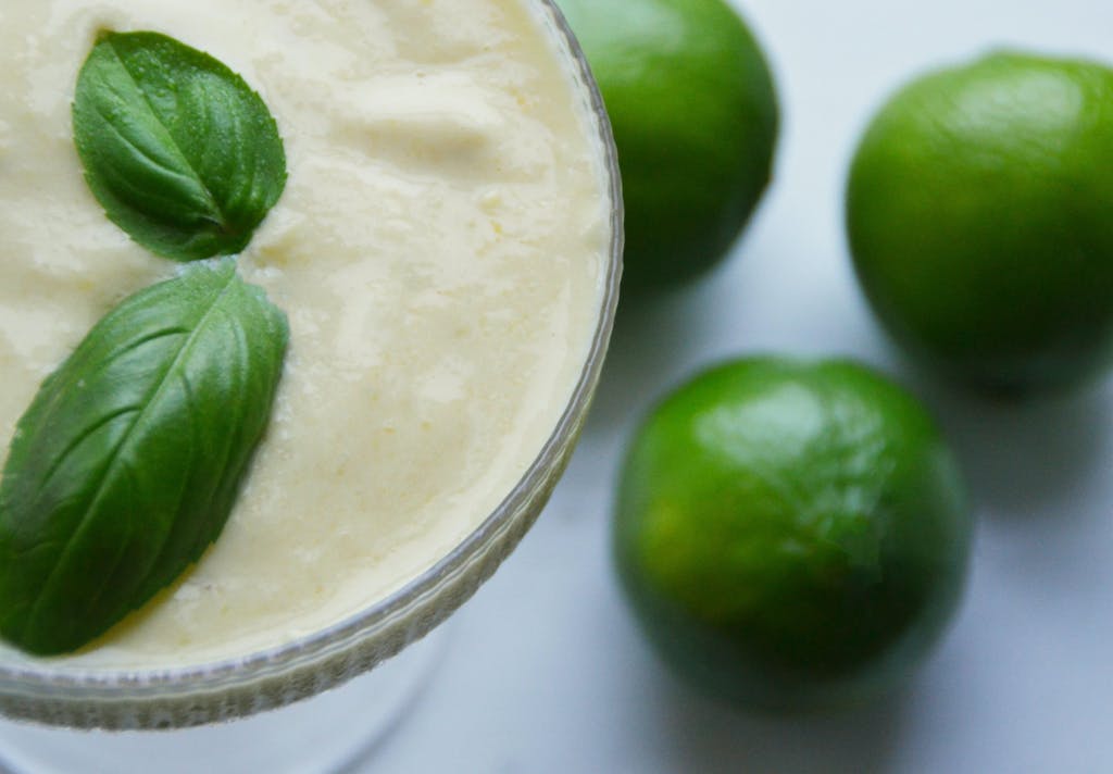 tropical mango mocktail