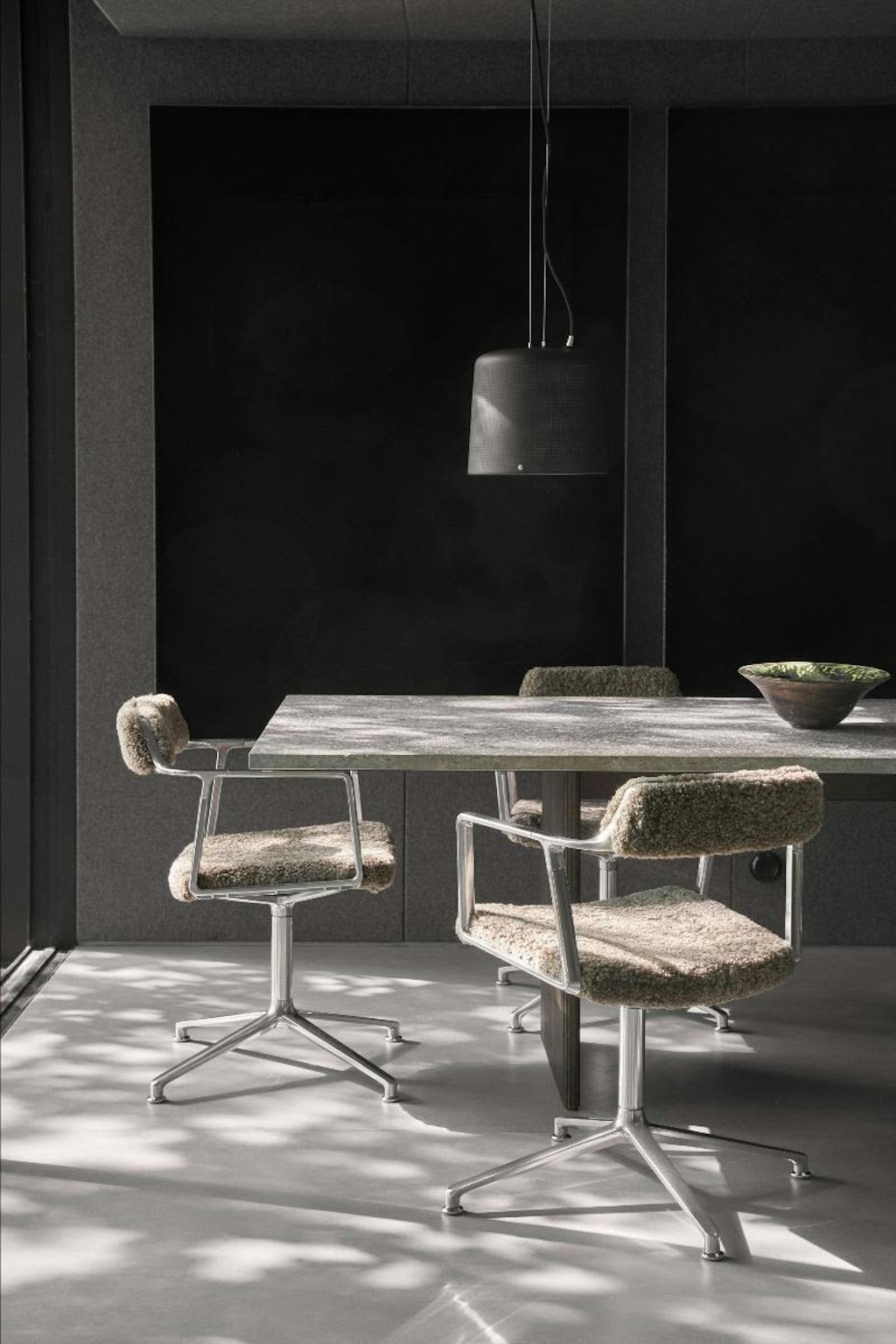 Vipp Swivel chair, Curly edition