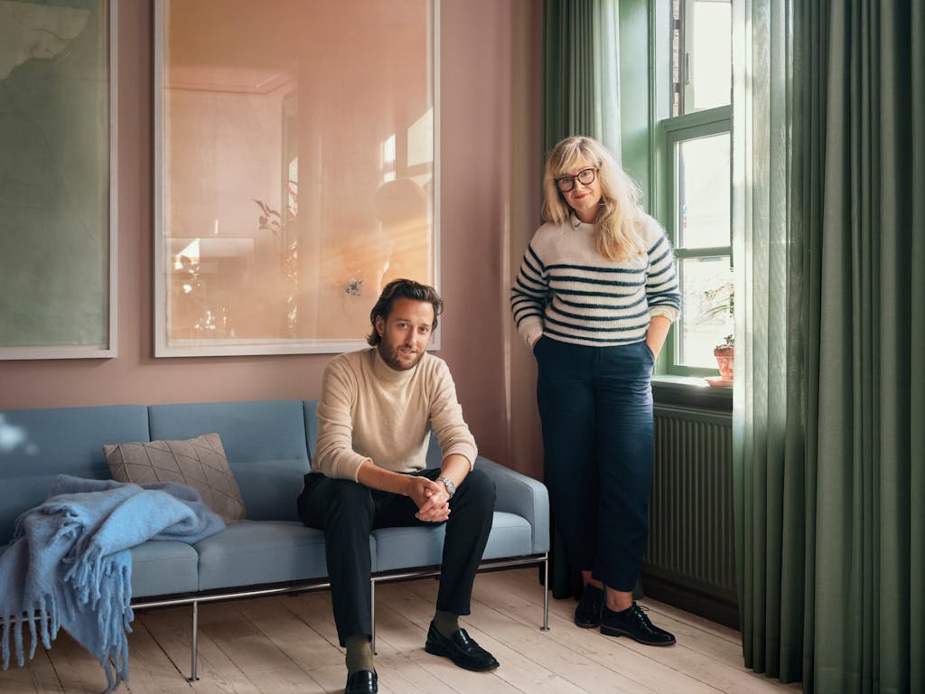 Hjemme hos Esben Bjerre og Sisse Sejr Hjemme hos Esben Bjerre og Sisse Sejr