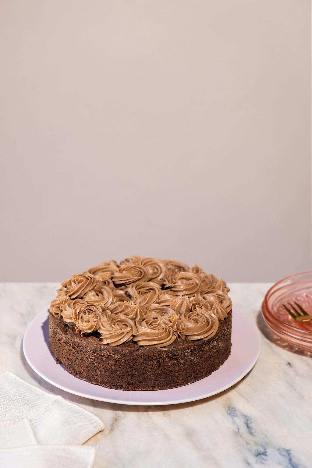 Chokolade-espresso-kage med nocciolata-frosting