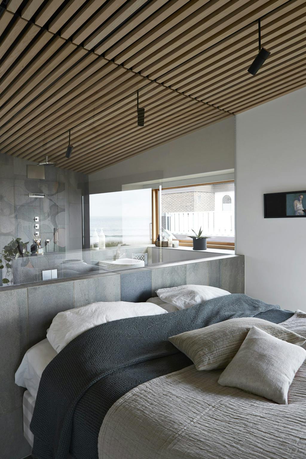 Arkitekttegnet luksus villa på første række