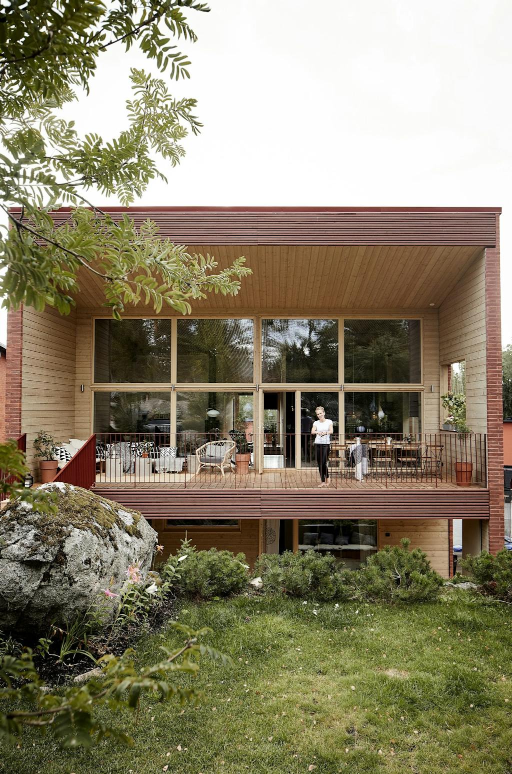 Huset beklædt med træ Huset beklædt med træ