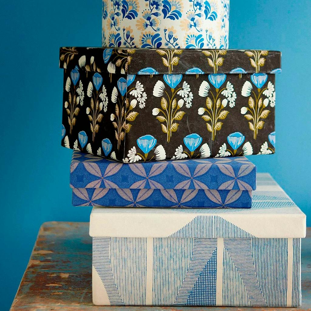 Æsker med tapetrester