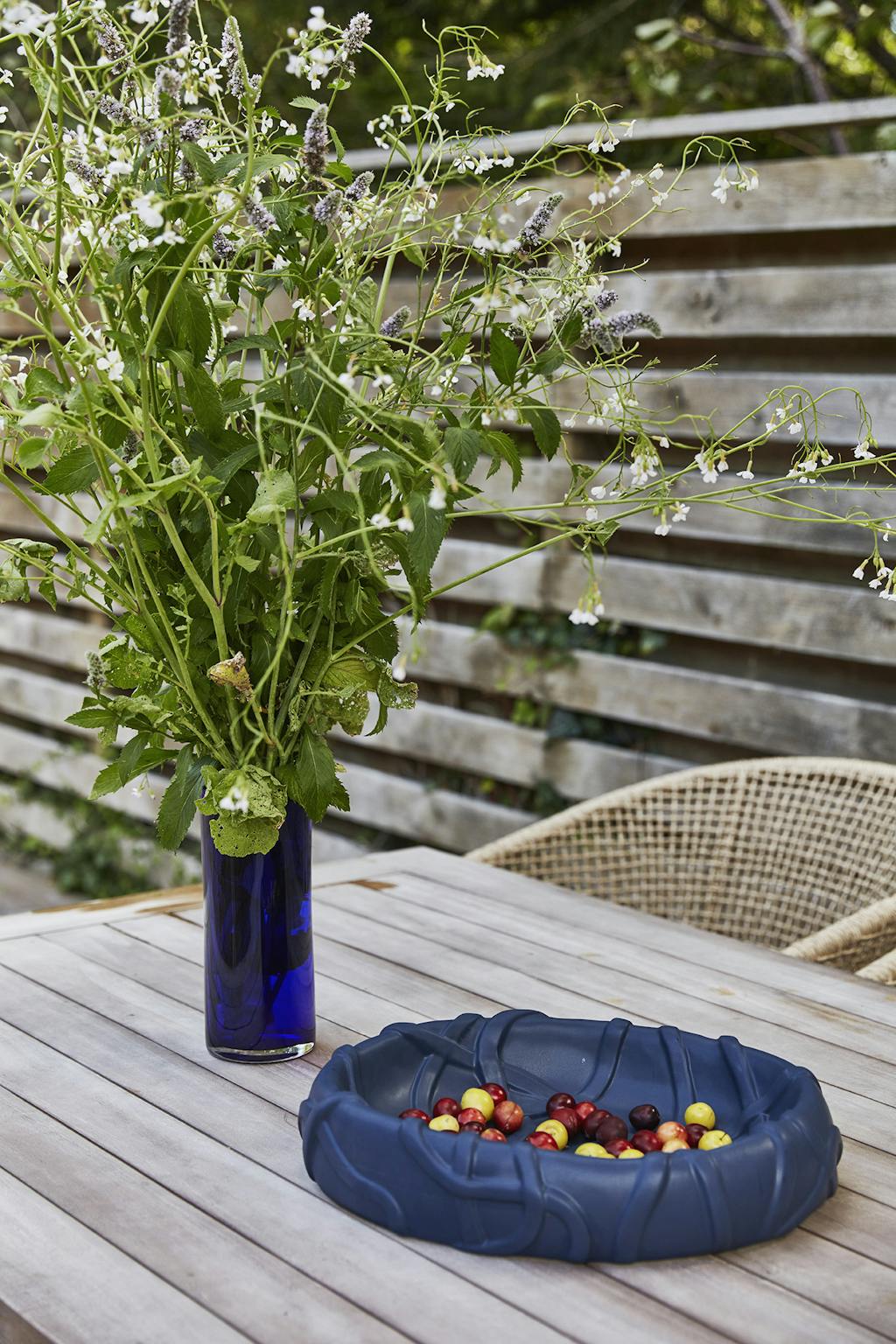 Fadet på bordet er af Michael Kvium