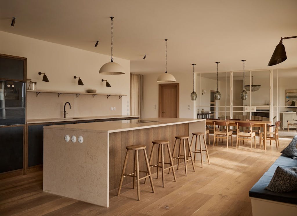 keukeneiland met lichte kleur marmer keukeneiland met lichte kleur marmer