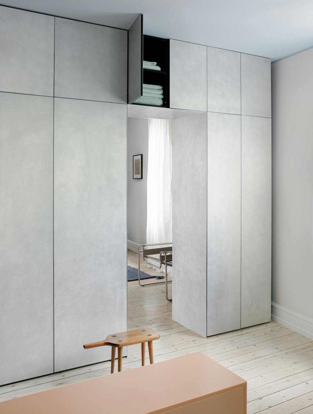 Garderobeskab fra Reform