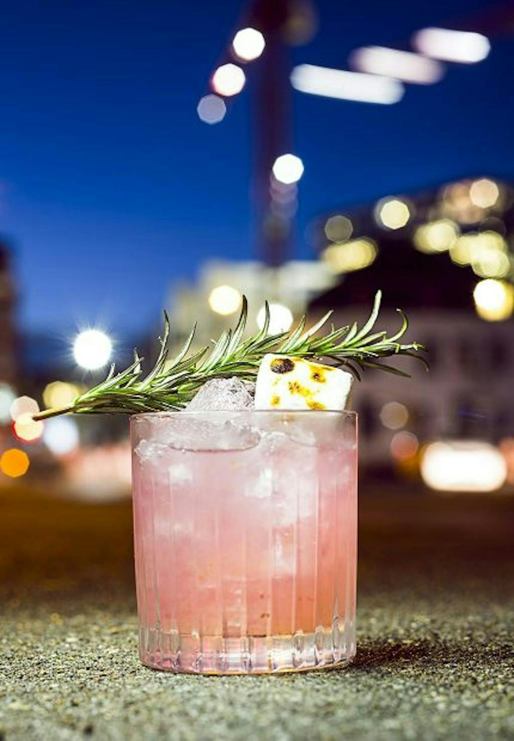 Velkomstdrink til nytår med gin