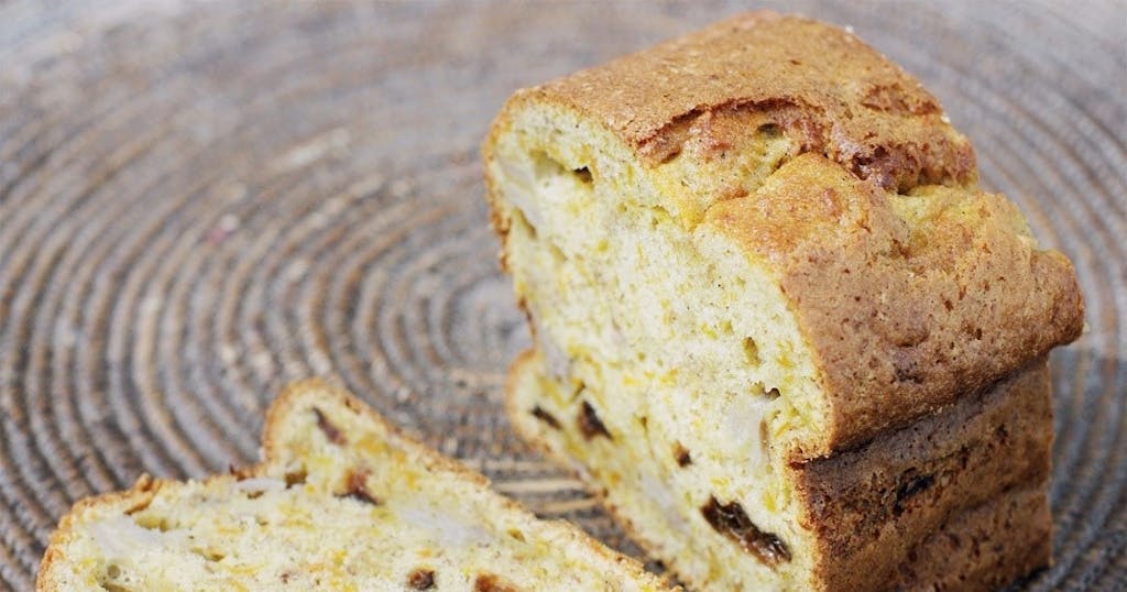 Enkel og rask oppskrift på ekstra saftig banenkake Enkel og rask oppskrift på ekstra saftig banenkake