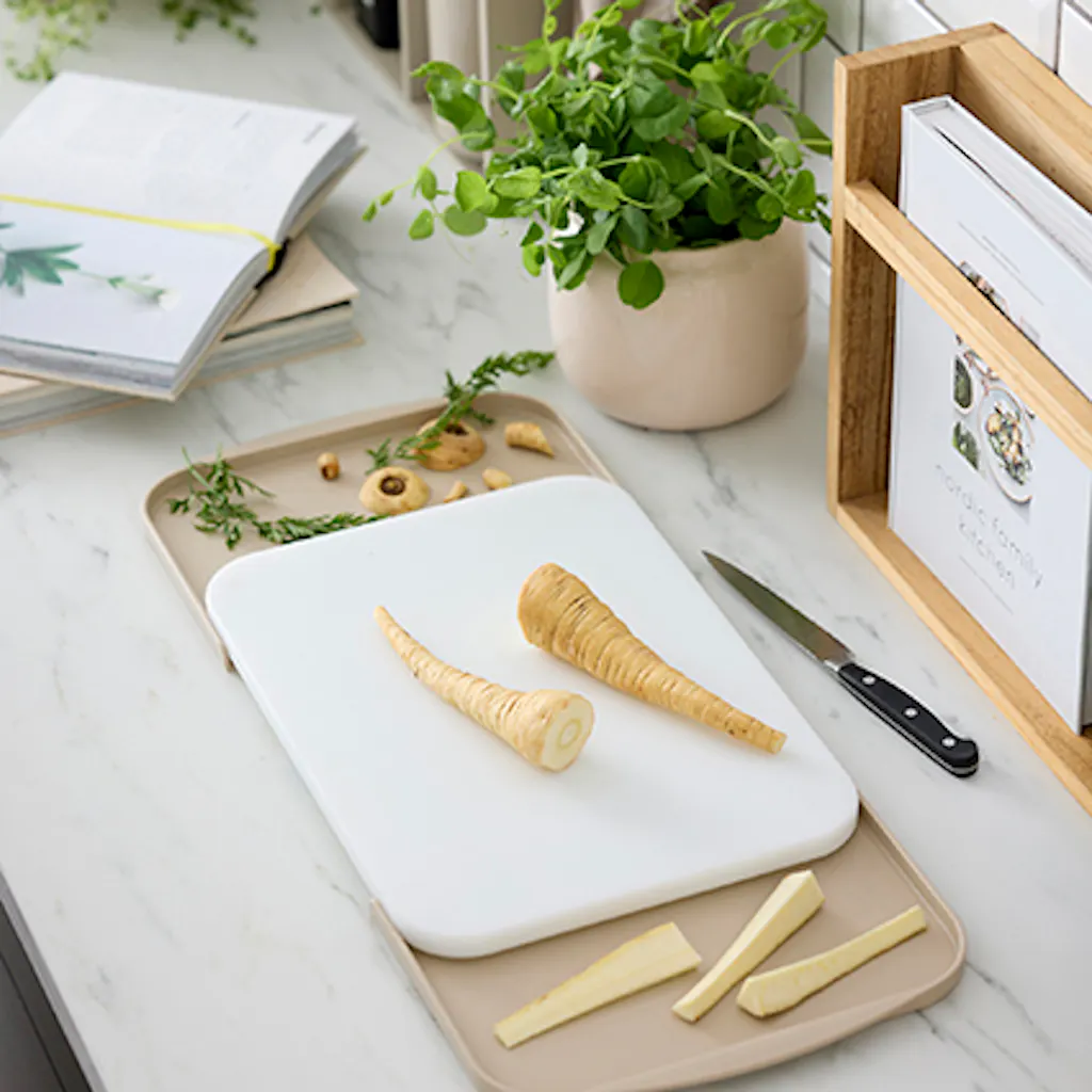 Rosti Separa.Skærebræt med bakker.Køkken.Miljø