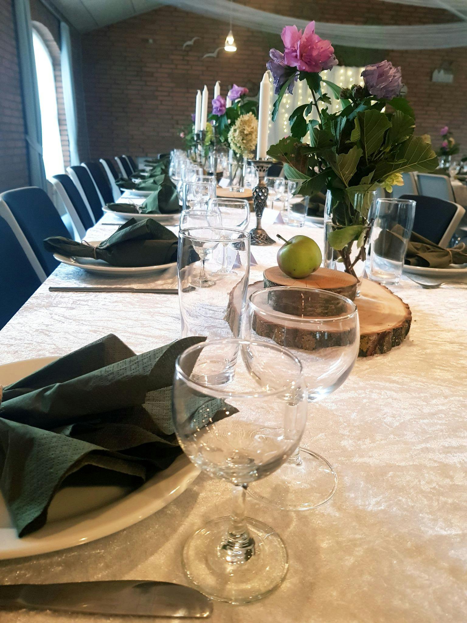 300511558 735625214197388 3319018561086163678 n copy Bordekning bryllup