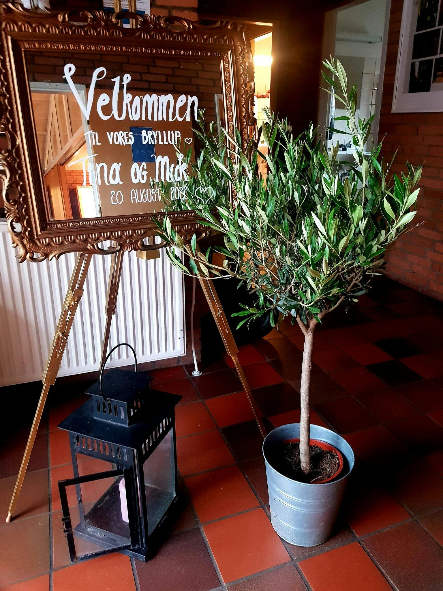 300603440 605462614305618 8595086918674464428 n bryllup pynt