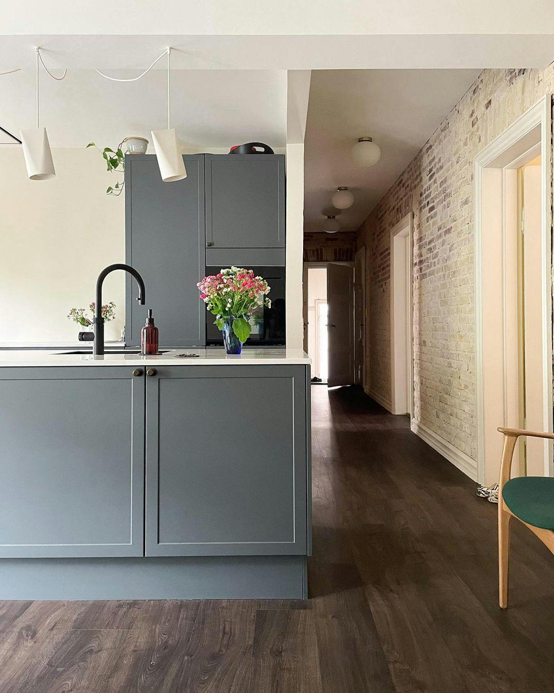 Køkken grå fronter