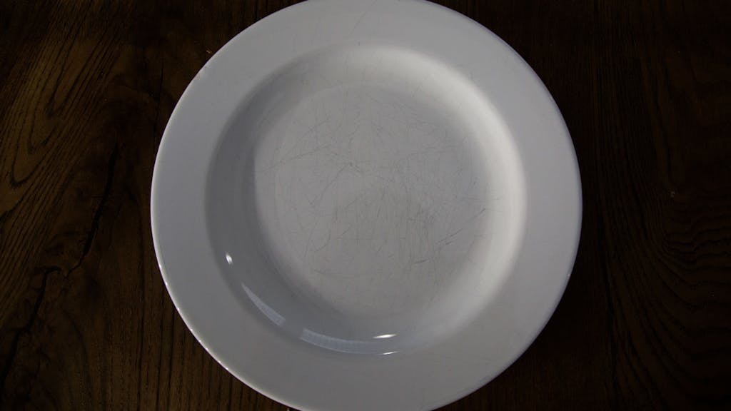 Fjern riper på tallerken