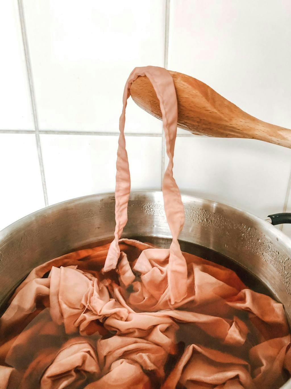 Farg klær rosa med avokado