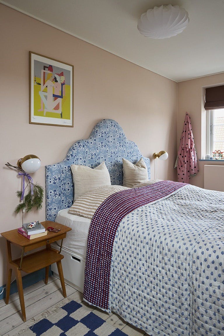 Sengegavel med mønster