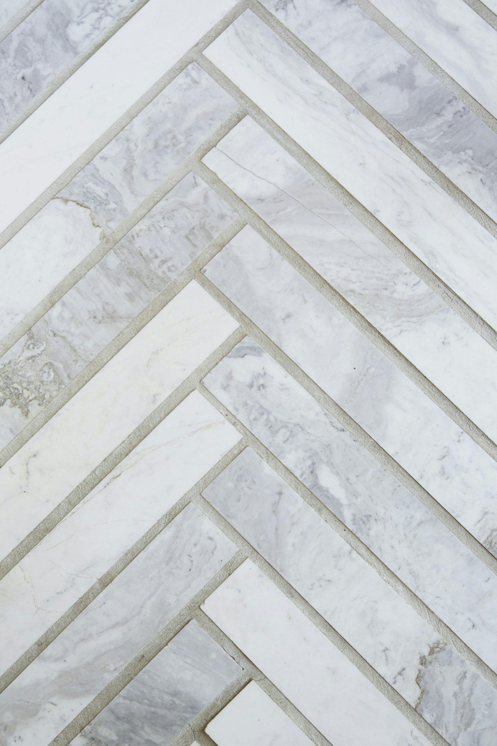 astridbom210425 lmEBt3bTupZJ6 EeUM2 Avlange fliser på badet