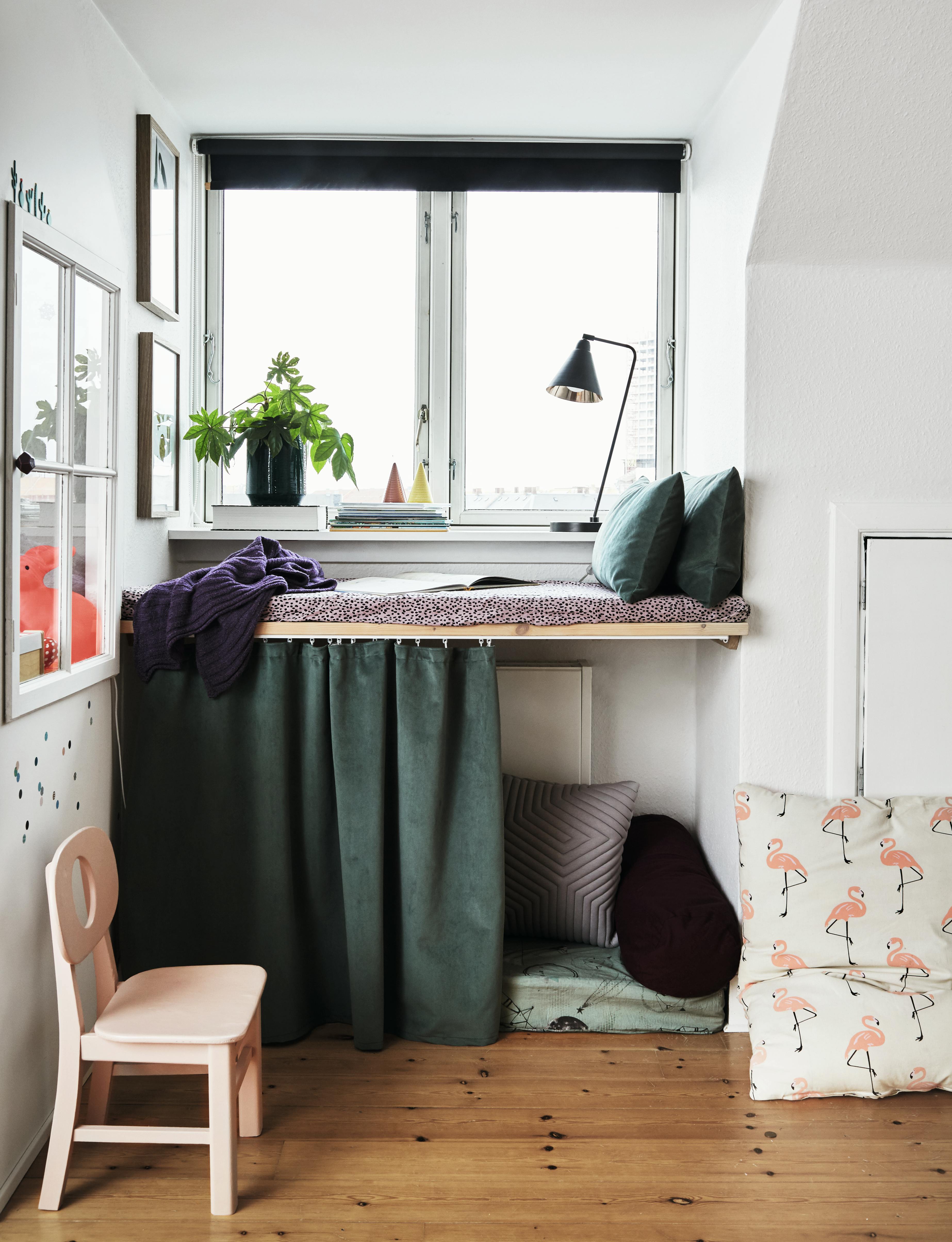 Utvidet vinduskarm til sitteplass 