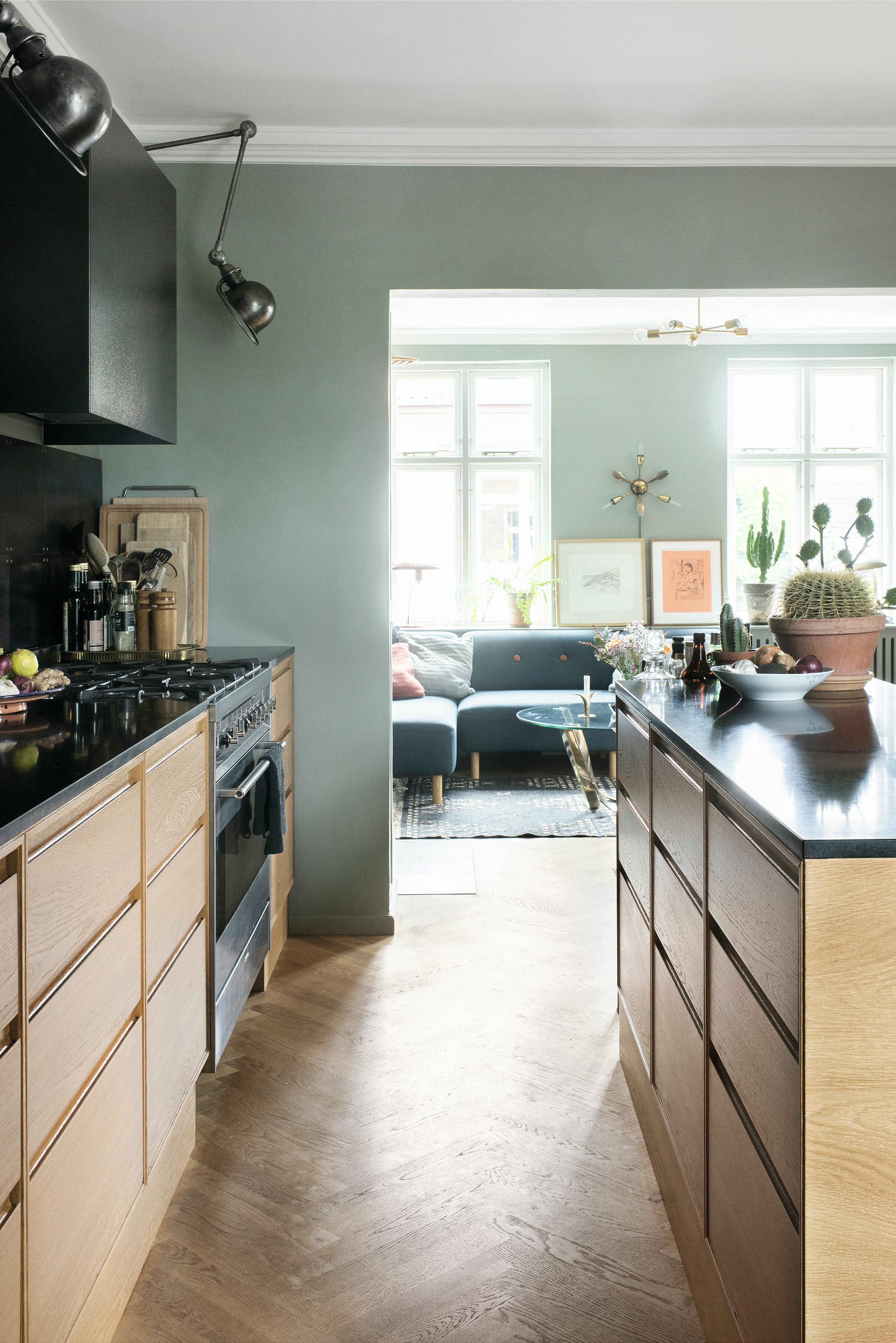 Snekkerkjøkken i eiketre 