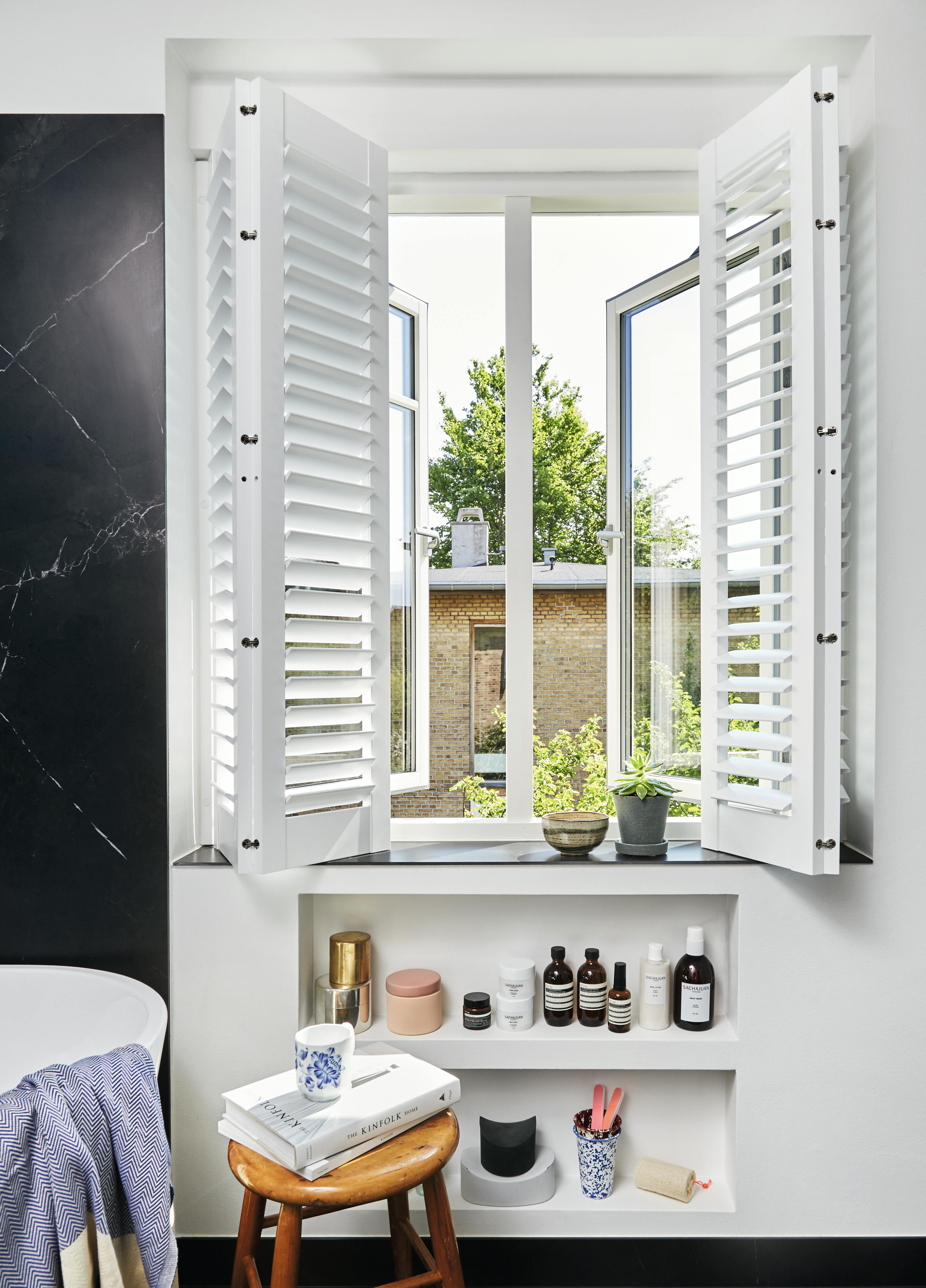 skodder fra Jasno Shutters