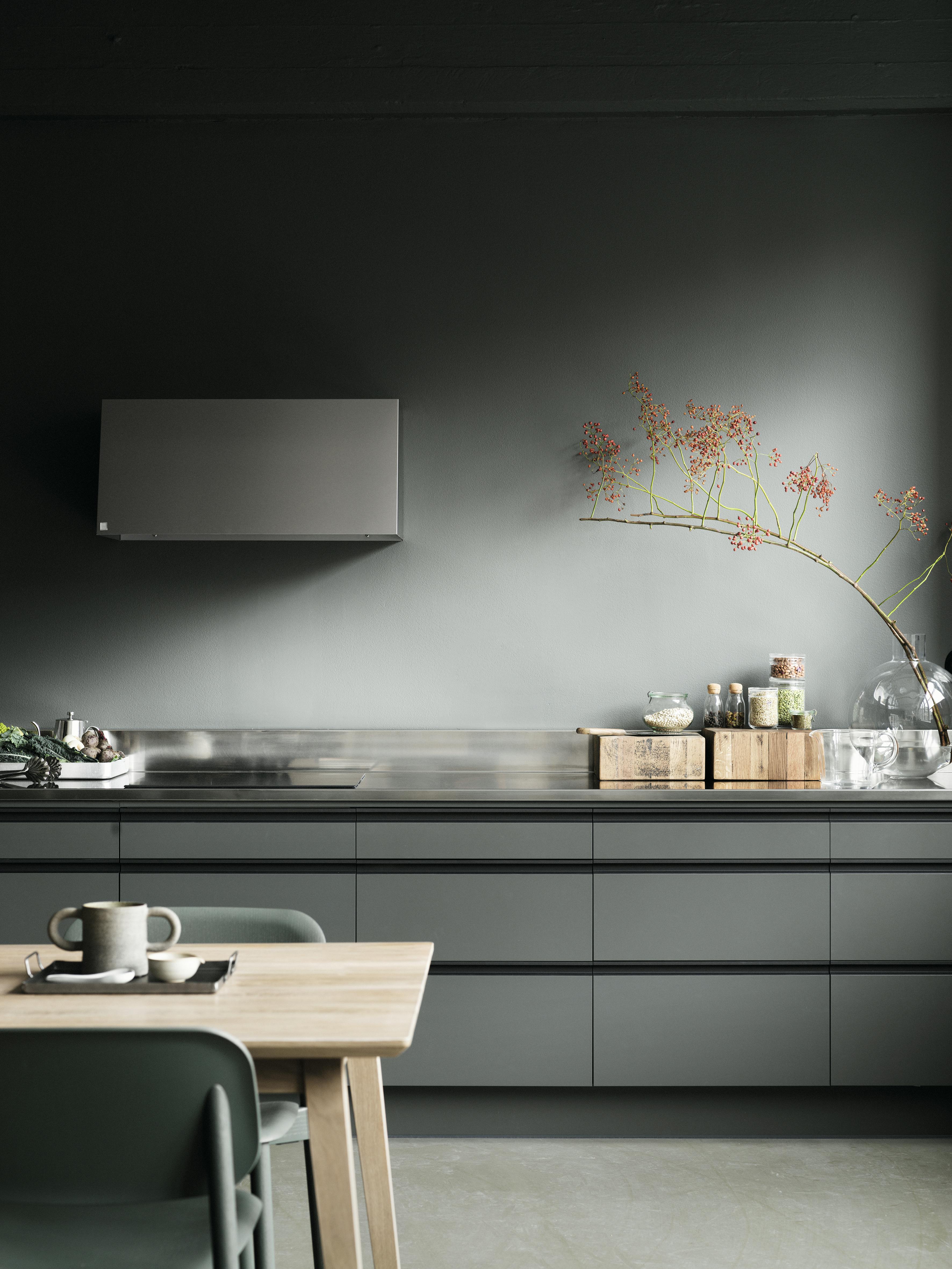 grått stilrent kjøkken