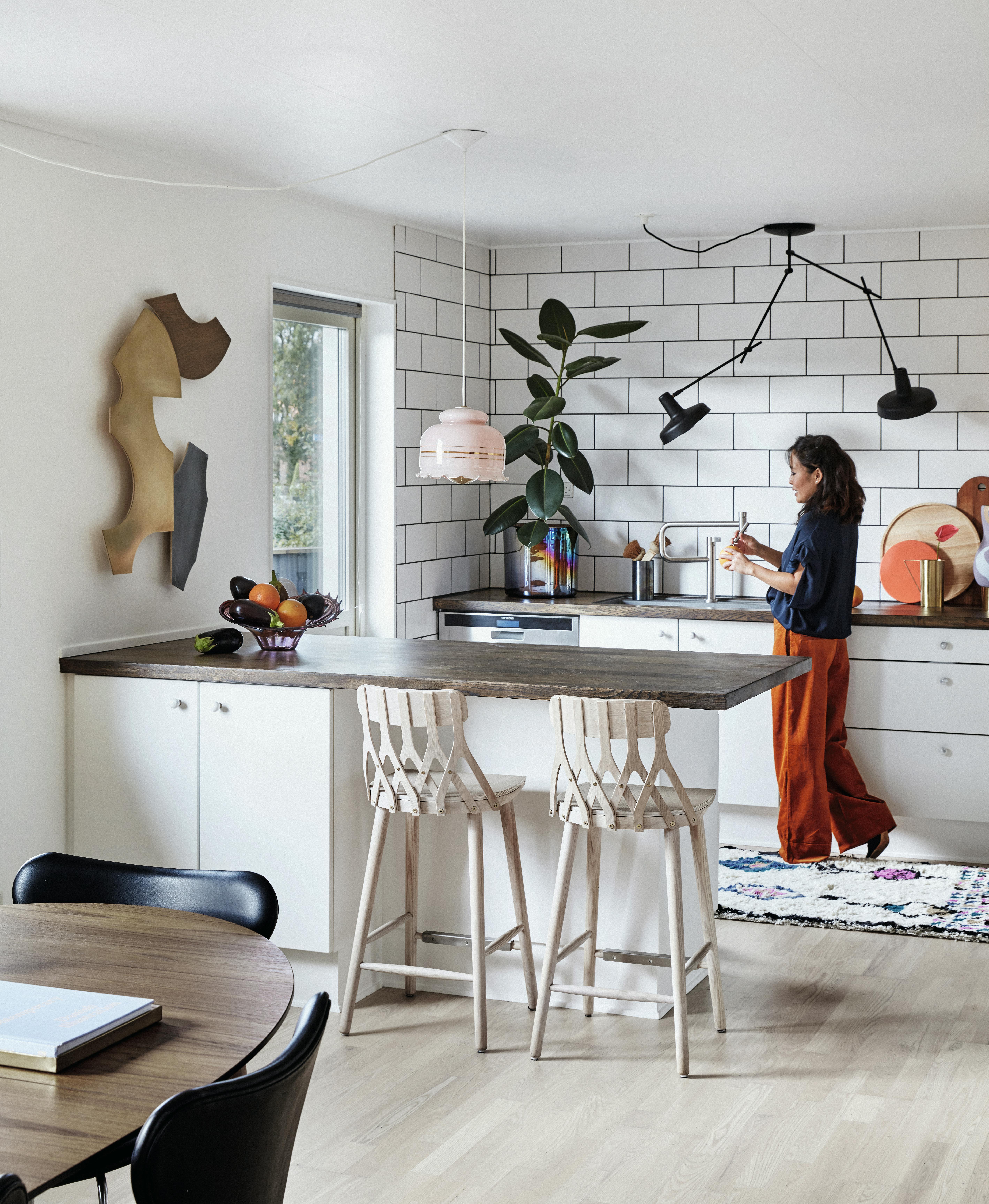 Fargerikt sirkus. Monsterscirkus! Navnet på bloggen til Mette Holm. Spennende fargerikt design. 