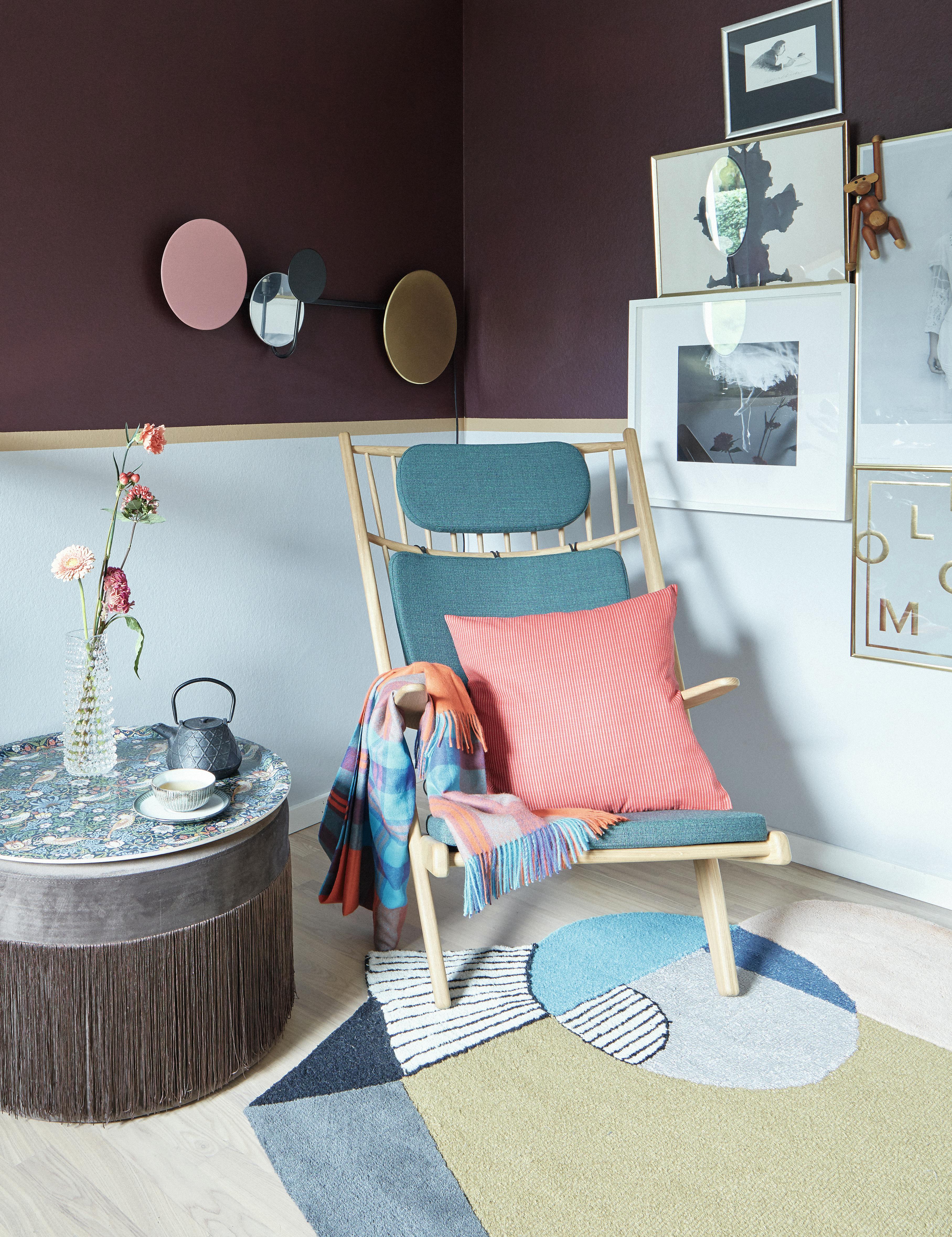 Fargerikt sirkus. Monsterscirkus! Navnet på bloggen til Mette Holm. Spennende fargerikt design. 