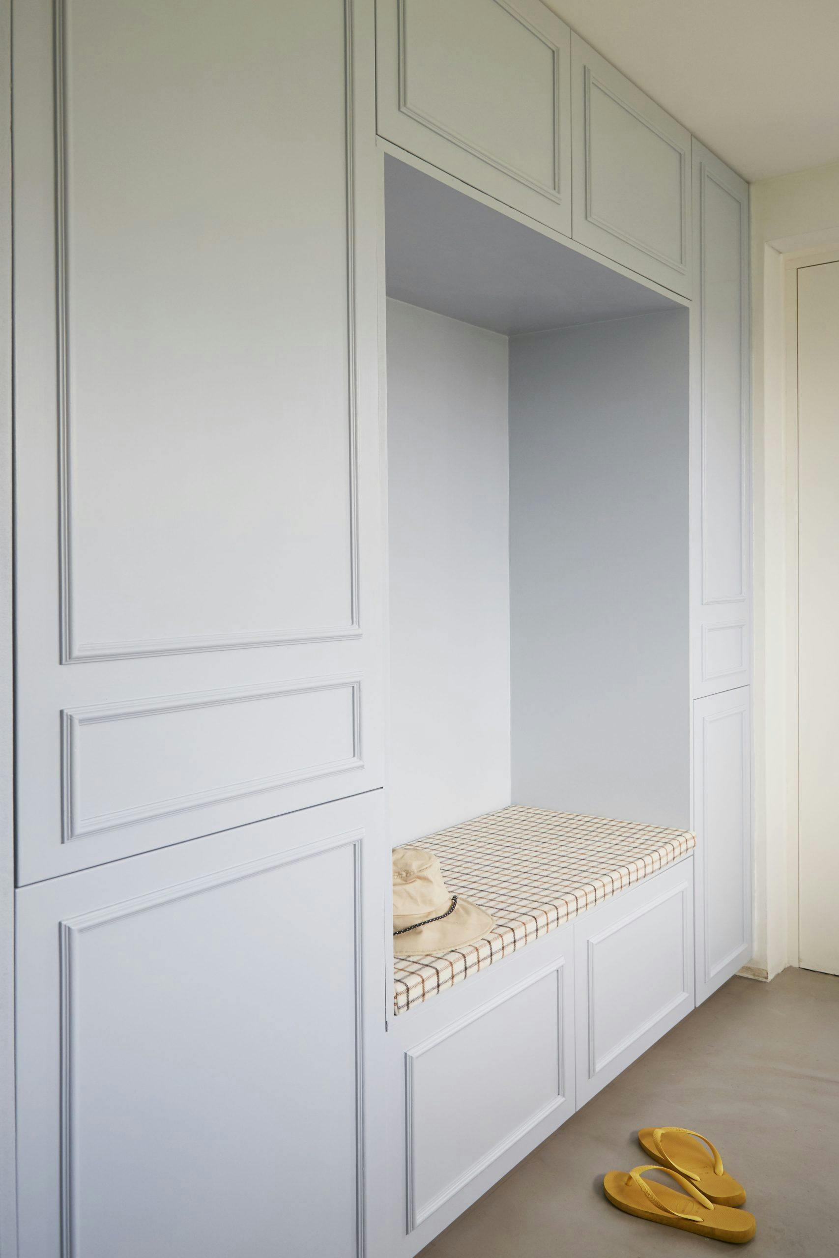 delmarbom2109029 Hq iboWN2Lg Blå reol i entreen