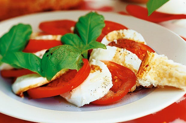 Tomatsalat caprese Tomatsalat caprese